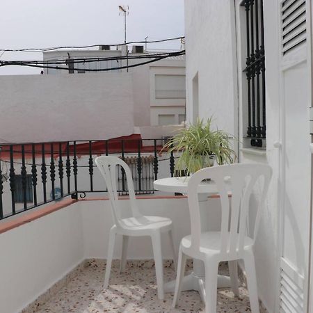 Apartamento Cortes Конил-де-ла-Фронтера Екстериор снимка