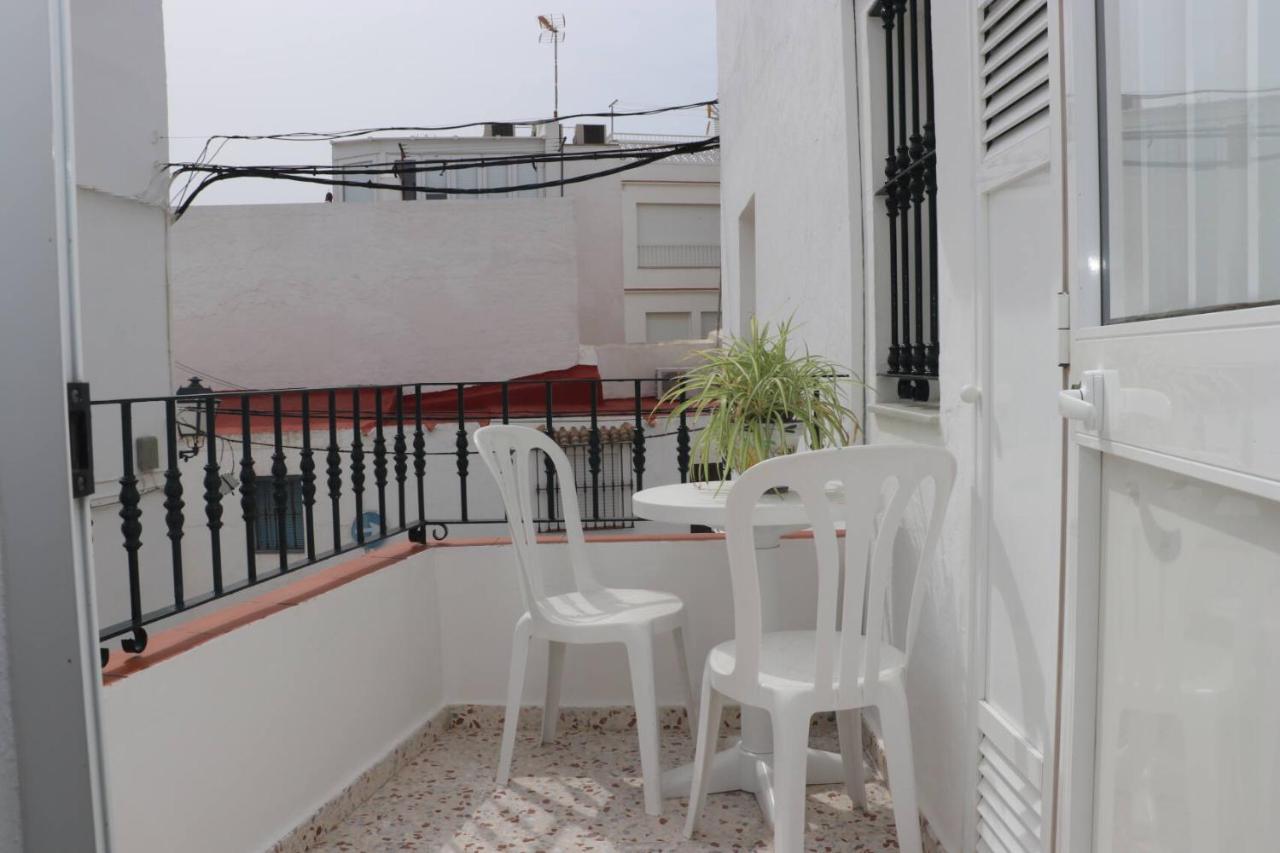 Apartamento Cortes Конил-де-ла-Фронтера Екстериор снимка