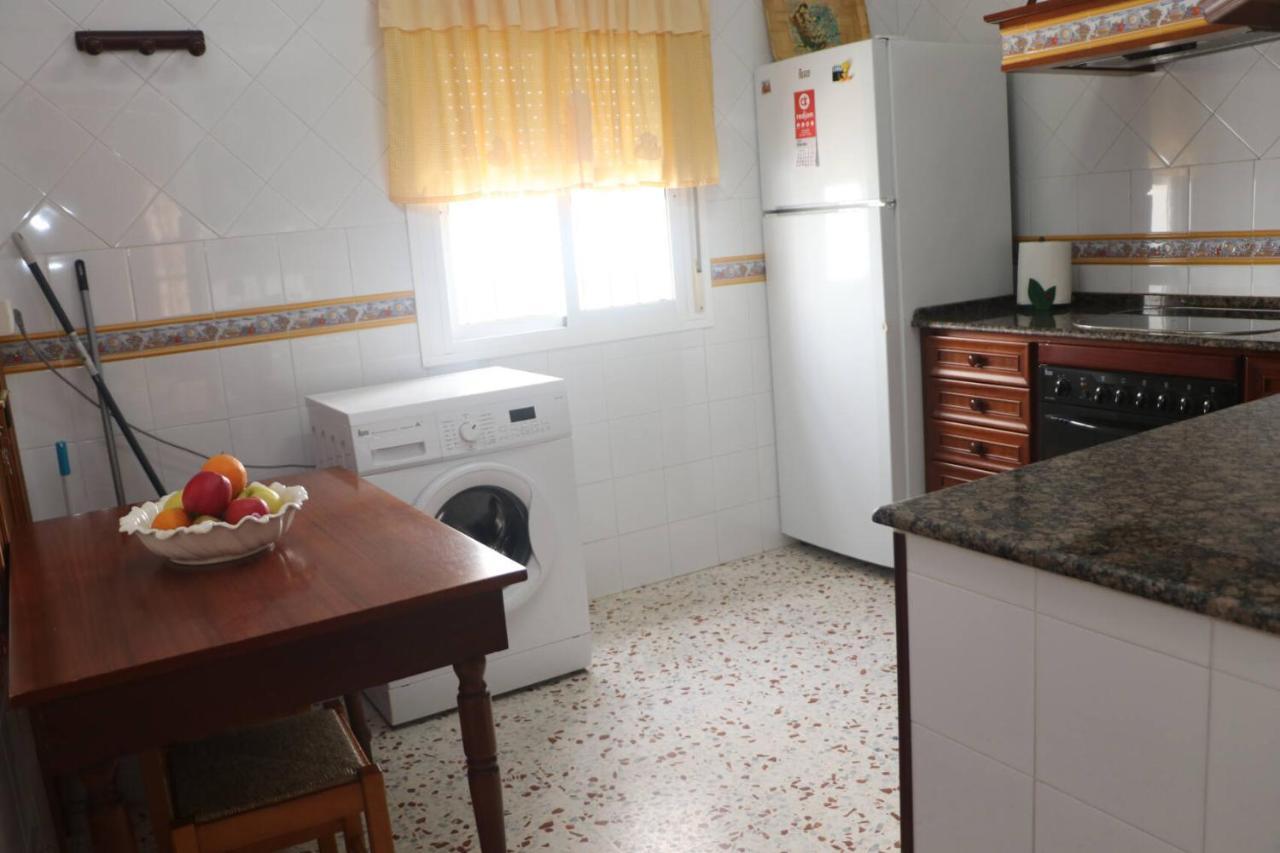 Apartamento Cortes Конил-де-ла-Фронтера Екстериор снимка