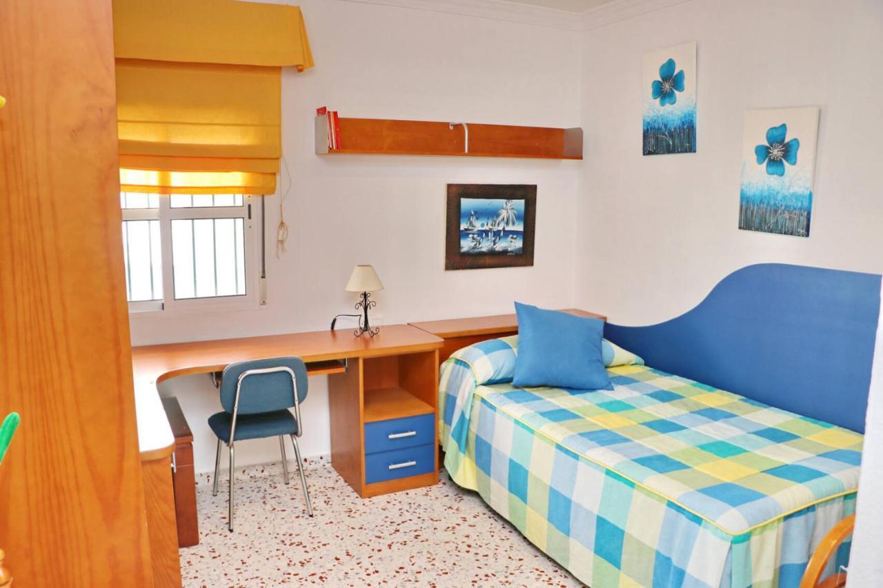 Apartamento Cortes Конил-де-ла-Фронтера Екстериор снимка
